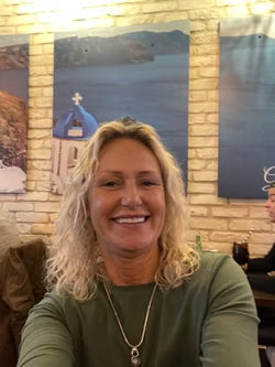 <em>Laura M.</em>